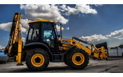 Аренда экскаватора-погрузчика JCB 3CX Super с захватом для мусора