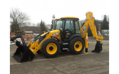 Аренда экскаватора-погрузчика JCB 3CX Super с бункерной щеткой