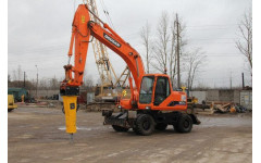 Аренда колесного экскаватора DOOSAN DX160W с гидромолотом Аренда колесного экскаватора DOOSAN DX160W с гидромолотом