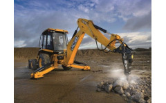 Аренда экскаватора-погрузчика JCB 4CX с гидромолотом