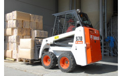 Аренда мини-погрузчикм Bobcat S70