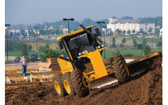 Аренда автогрейдера 9 тонн John Deere 570B Аренда автогрейдера 9 тонн John Deere 570B